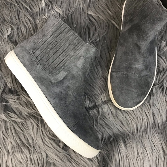 Steve Madden Shoes - Steve Madden Karrlton Suede Chelsea Sneaker Boot